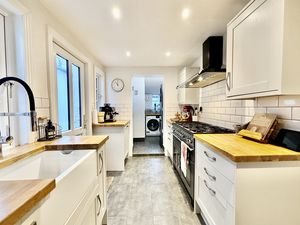 Photo 7- click for photo gallery